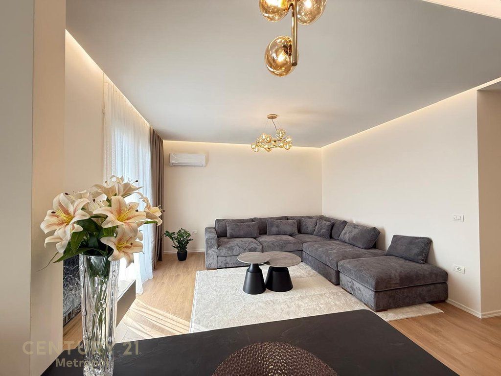 AFFITTASI APPARTAMENTO MODERNO 2+1+2, VICINO A TV KLAN!