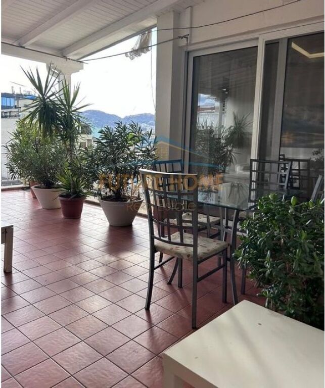 In vendita, Appartamento 2+1+2+Veranda, Bllok