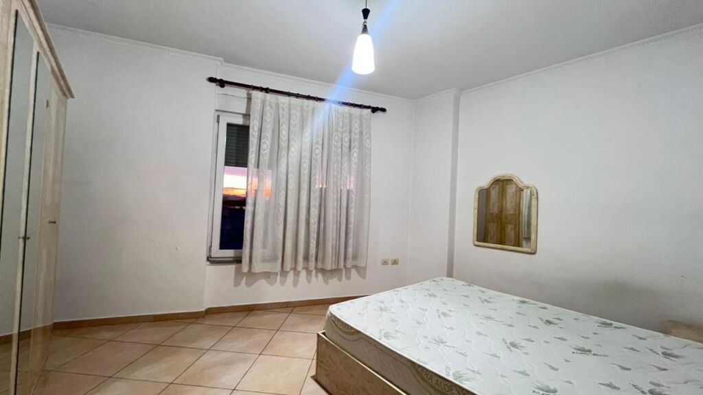 APARTAMENT ME QIRA 1+1- OXHAKU
