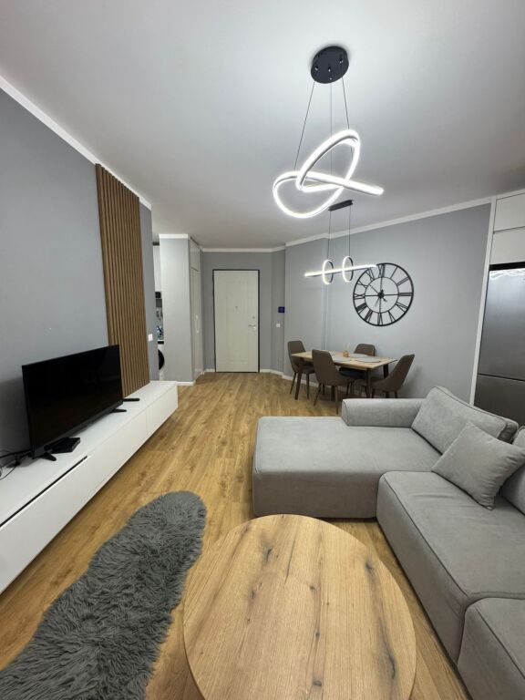APARTAMENT 1+1  ME QERA KOMPLEKSI DELIJORGJI