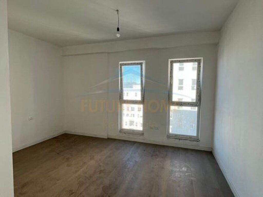 Shitet, Apartament 2+1, Rruga Dritan Hoxha, Tiranë