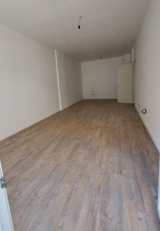 🏡 VENDESI APPARTAMENTO 1+1 – Complesso E-88, Dritan Hoxha