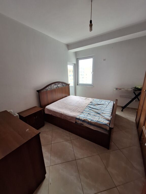 Apartament me qira 1+1 ne Astir, prane Bar Artisti