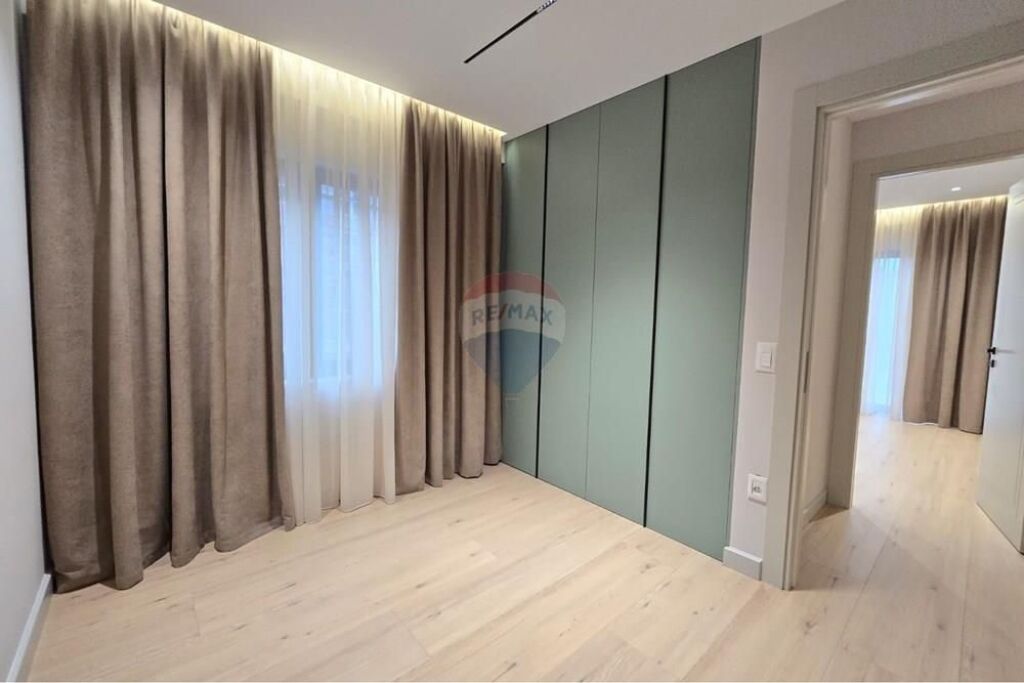 Apartament 2+1 per shitje tek Liqeni Thate!