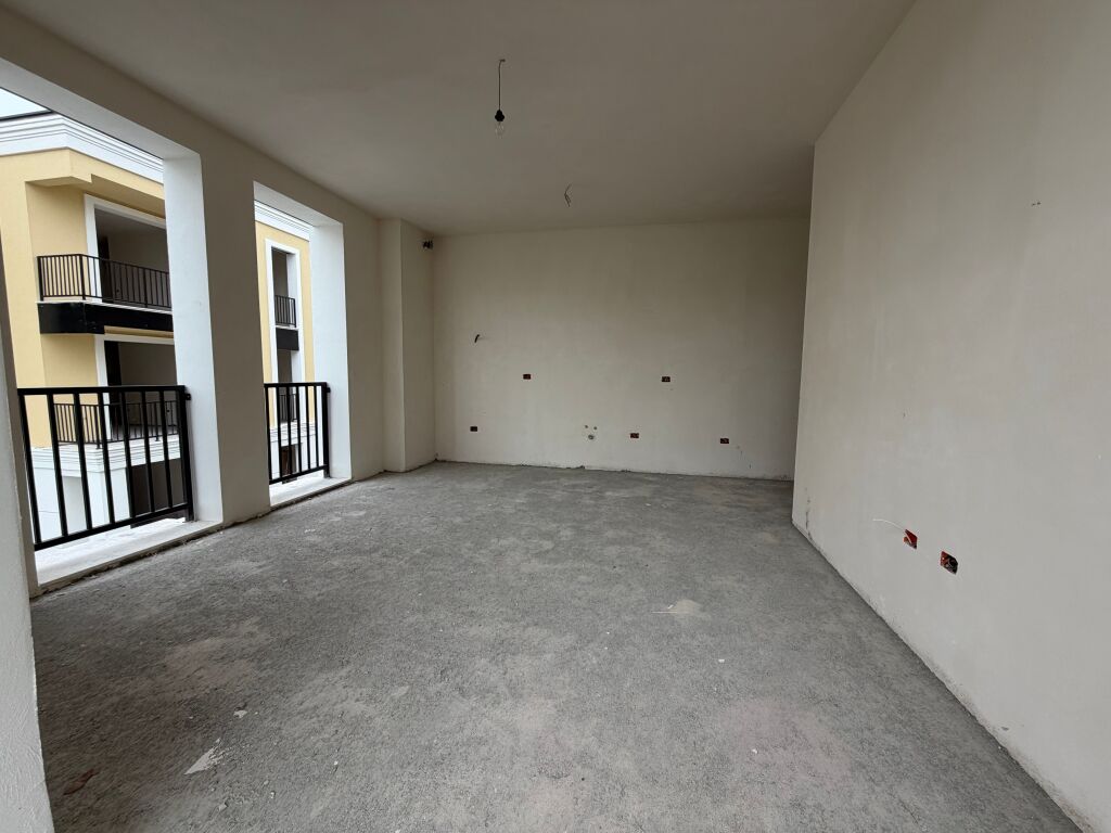 We sell Apartment 2+1, Sauk - Oaz Tirana 2