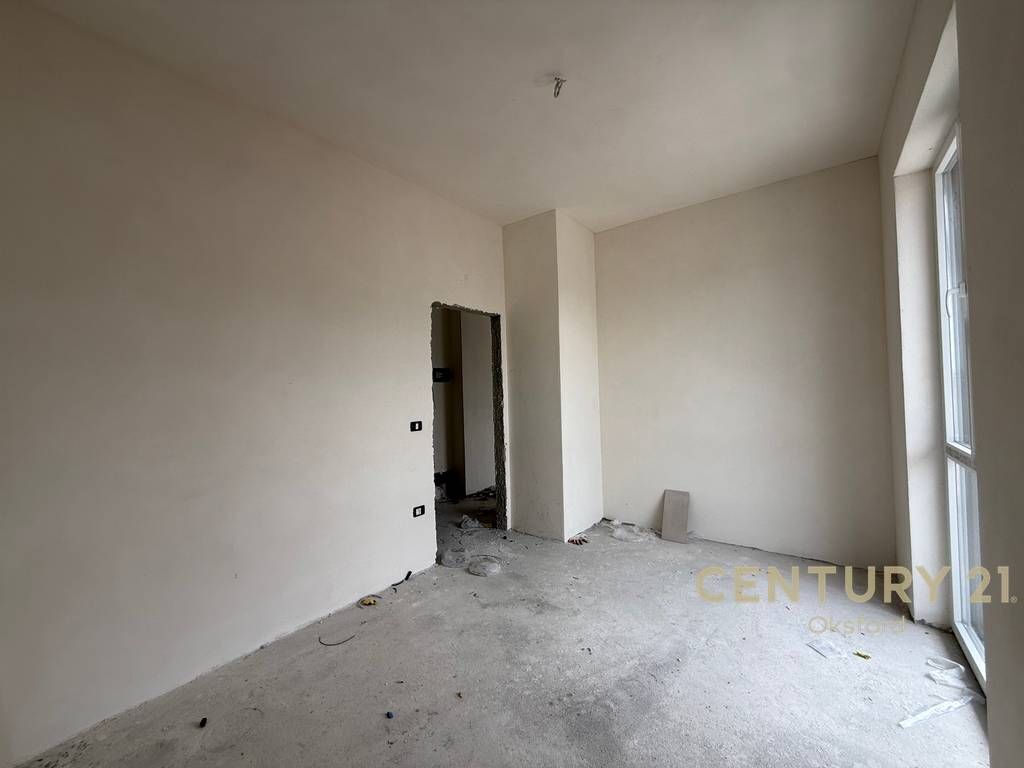 WE SELL APARTMENT 1+1, NEAR THE FORMER AVIATION FIELD!