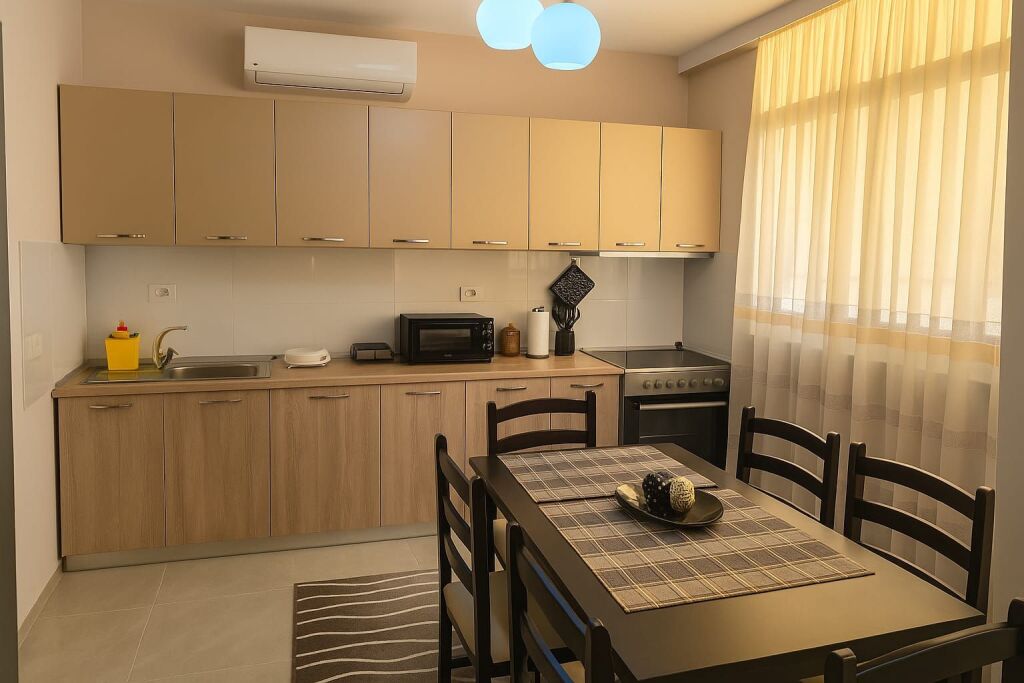 JEPET ME QIRA APARTAMENT 2+1 – QENDËR, TIRANË