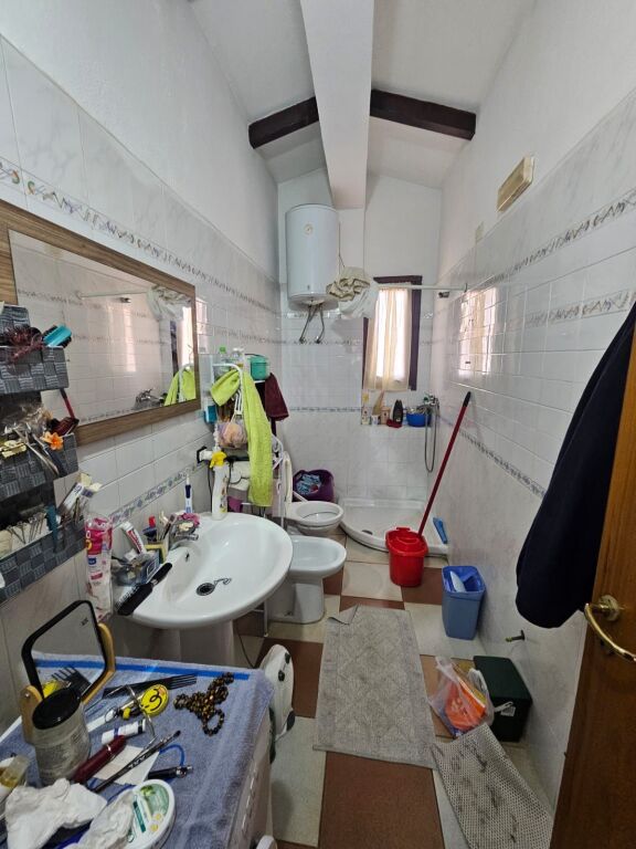 VENDESI APPARTAMENTO 3+1 VICINO A KAZAZI A DURRËS