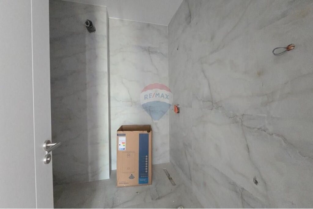 Appartamento 3+1 in vendita a Paskuqan.