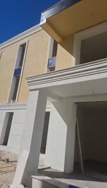 🏡 Shitet Apartament 2+1 në Sauk të Vjetër