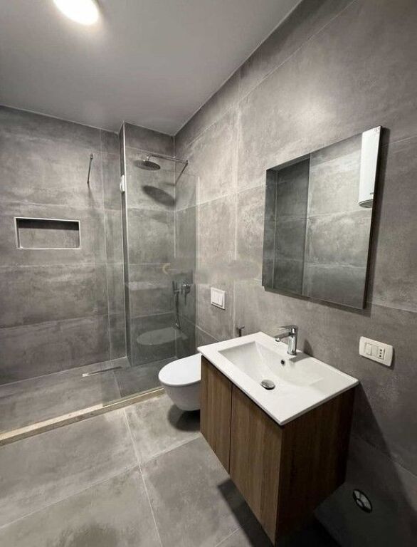 FOR RENT APARTMENT 2+1 NEAR UNITED SCHOOL!