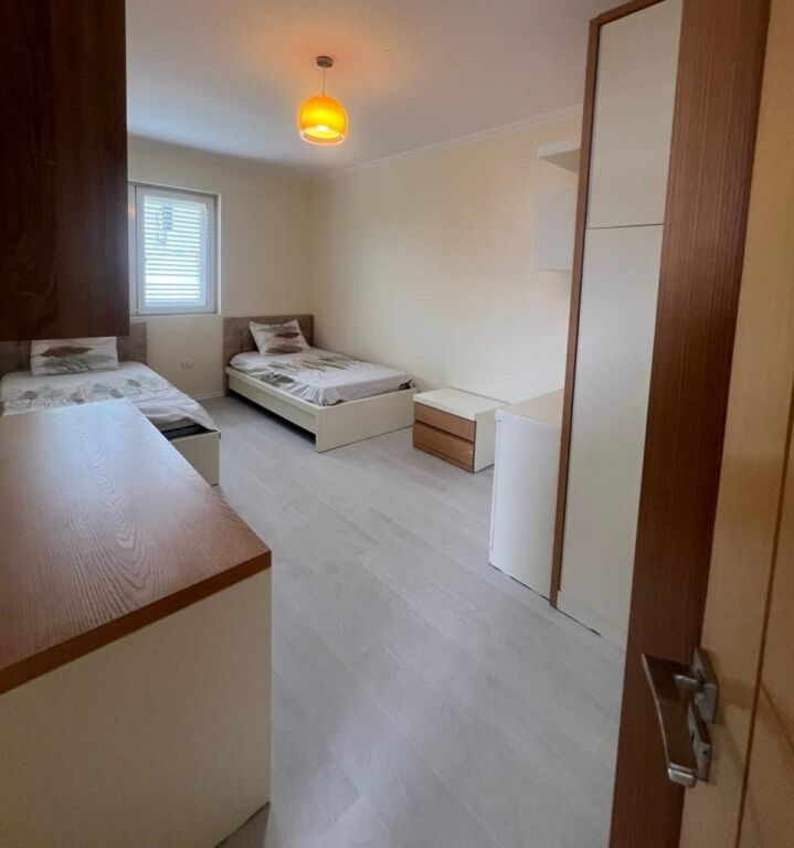 🏡 Appartamento 3+1+2 in Vendita – Porcelan, vicino a UET, Tirana
