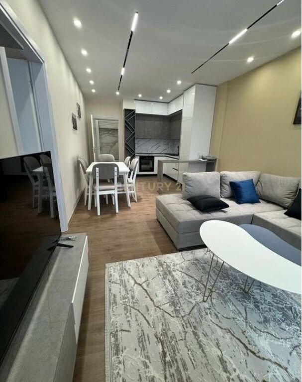 APARTAMENT ME QIRA 2+1+POST PARKIMI KODRA E DIELLI