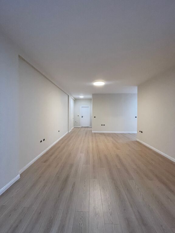 Apartment 3+1 for sale at Kodra e Diellit
