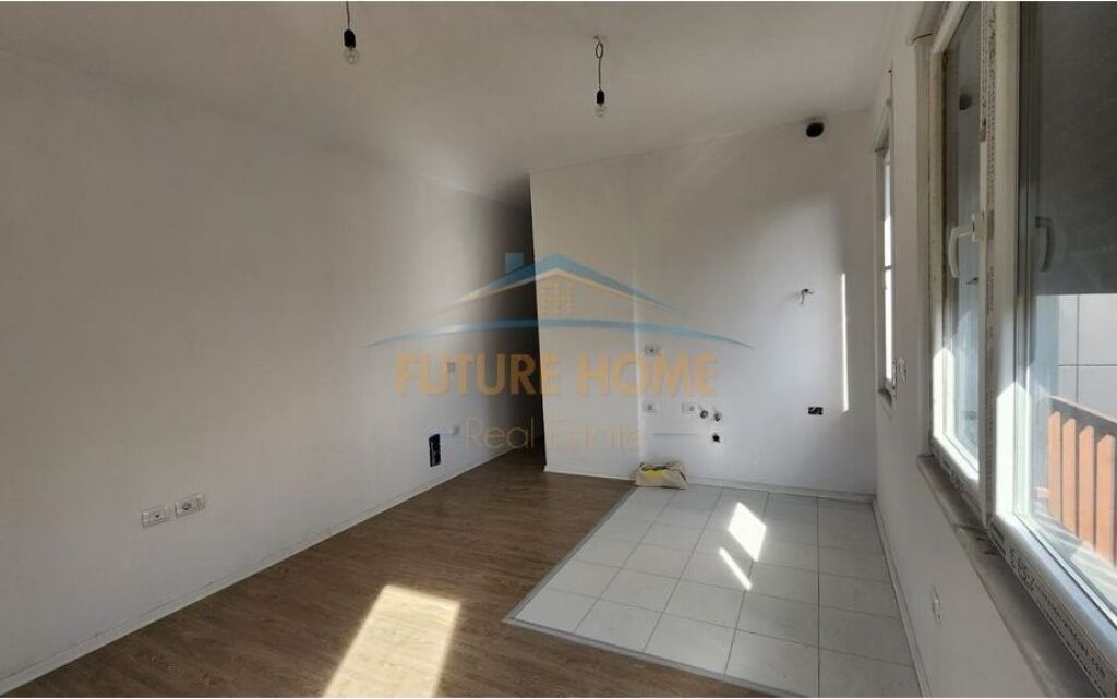 Apartment in Tirana, Njësia Bashkiake Nr. 2 - Pamja 2