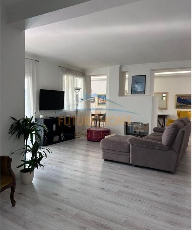 In vendita, Appartamento 2+1+2+Veranda, Bllok