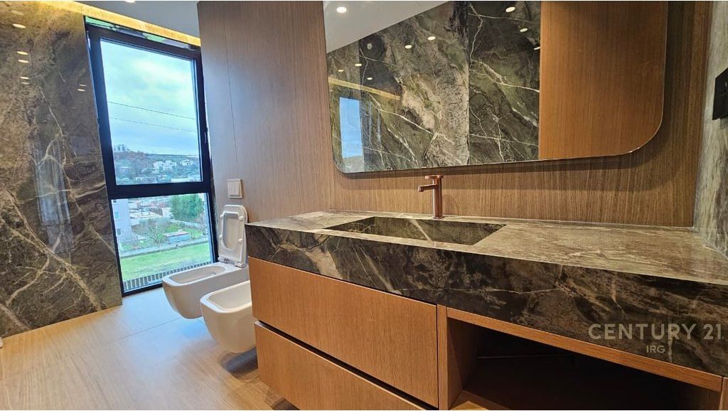 Super luxurious 4-story villa for rent near Luminor Residence, Teg
