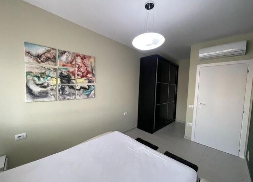 Apartament Me Qera 1+1 tek Stadiumi Dinamo (ID B210790) Tirane
