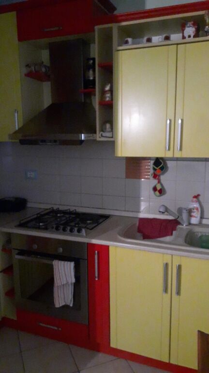 Apartament 1+1, Xhamia e Tabakeve!