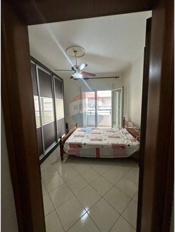 🏡 Appartamento 2+1+2 in Affitto – Liceo Ali Demi, Vlorë