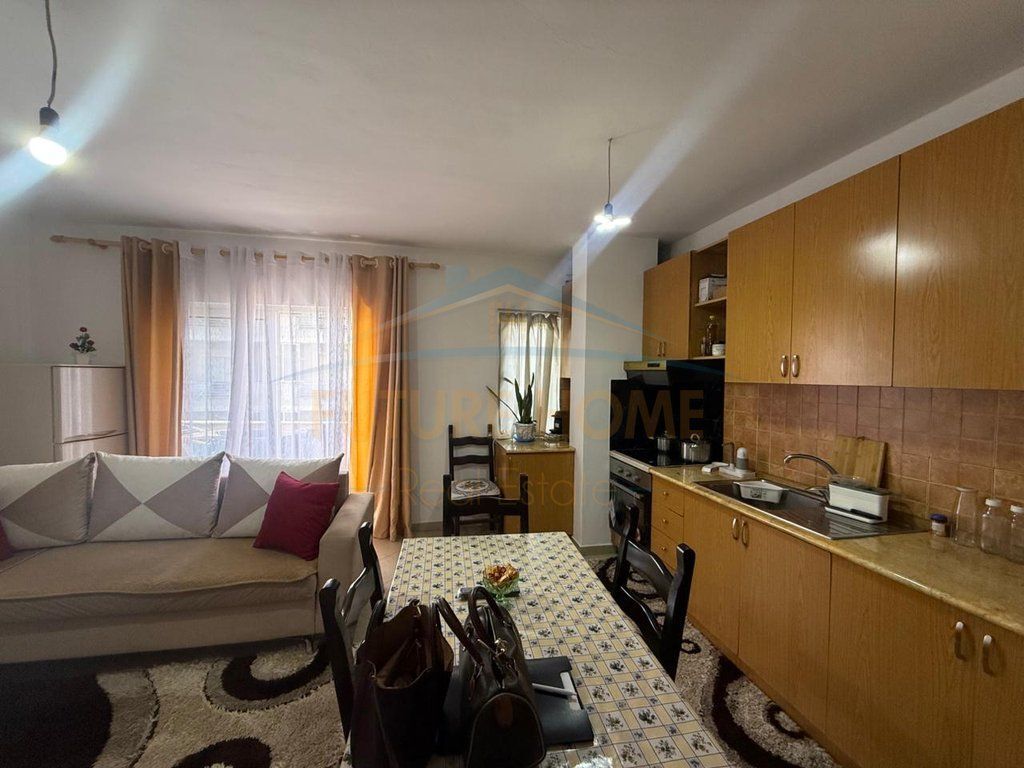 Appartamento 1+1 in vendita, via Fresk Dajti