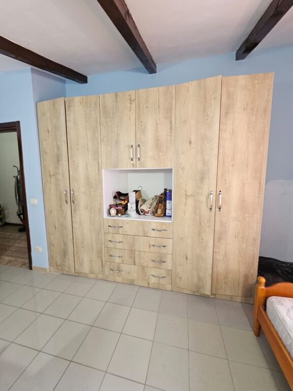 VENDESI APPARTAMENTO 3+1 VICINO A KAZAZI A DURRËS