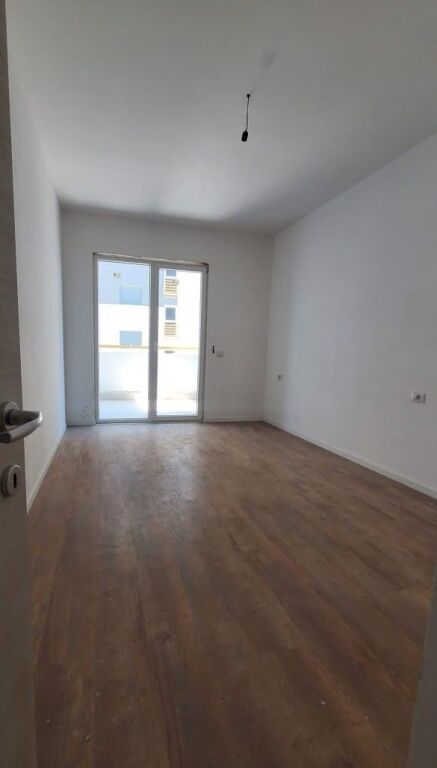 🏡 VENDESI APPARTAMENTO 1+1 – Complesso E-88, Dritan Hoxha