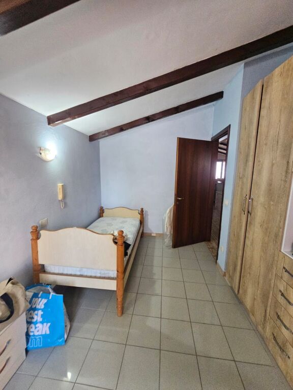 VENDESI APPARTAMENTO 3+1 VICINO A KAZAZI A DURRËS