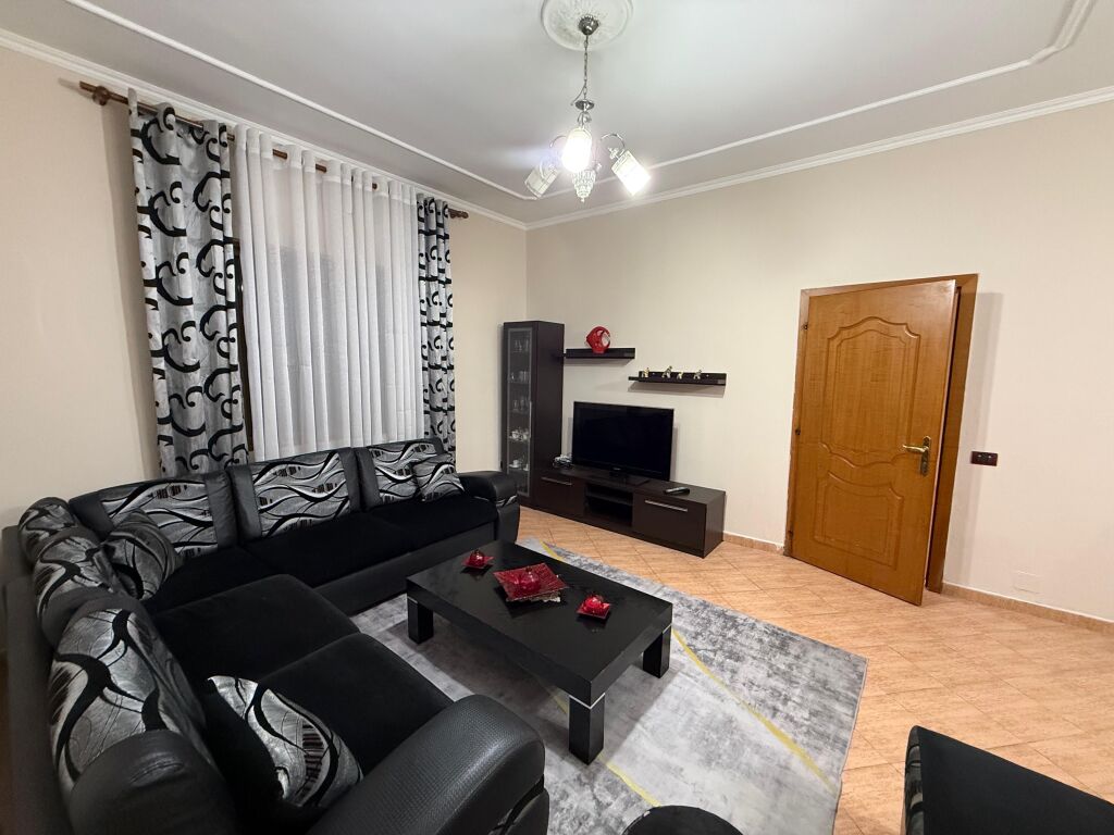 📣 RENT Apartment 2+1 With Parking 📍 Near Casa Italia ✨   🏠 Part of Villa 🪜 1st Floor  🛋️ Furnished With Modern Conditions   💶Price 40,000 Lek per Month