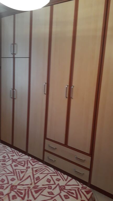 Apartament 1+1, Xhamia e Tabakeve!