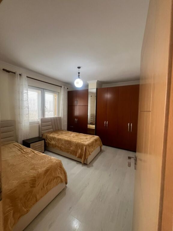 Appartamento 3+1+2 in vendita – Porcelan, vicino a UET, Tirana