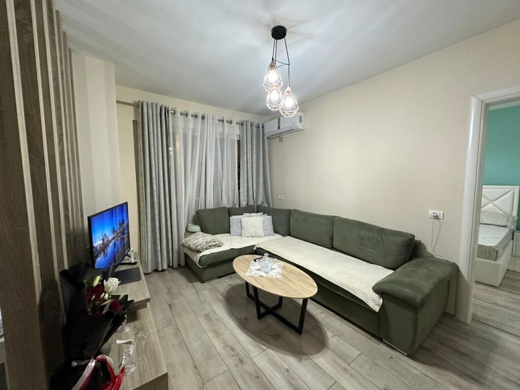 🏡 APPARTAMENTO 1+1 IN AFFITTO VICINO ALLE EX ZONE DELLA POLIZIA, DURRËS