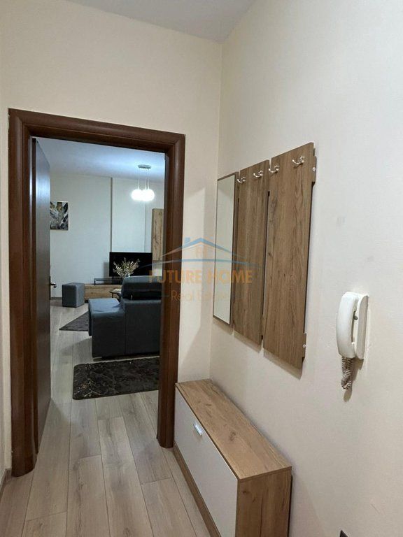 Affitto, Appartamento 1+1, Via Kavaja, Tirana.
