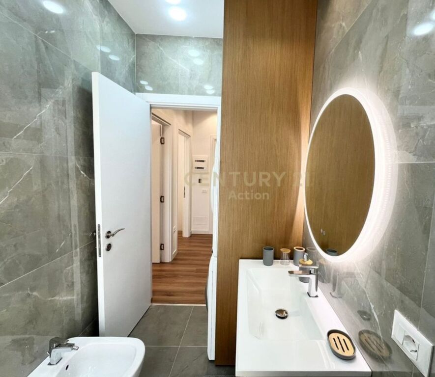 JEPET ME QERA SUPER APARTAMENT 1+1+POST PARKIM - View 5