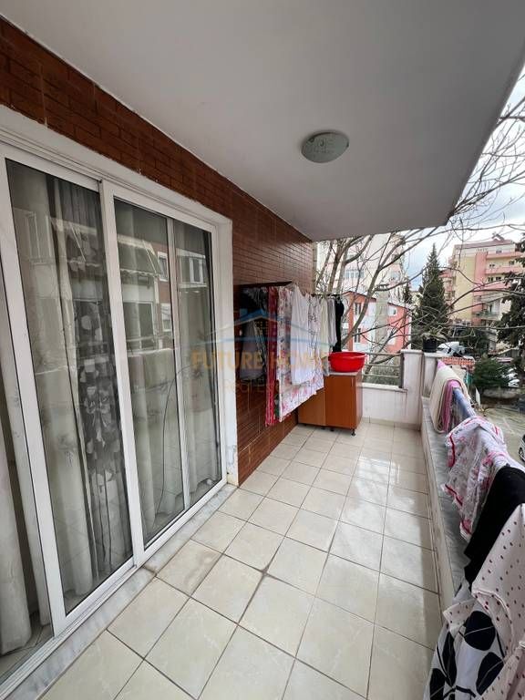 Apartment 2+1 for sale, Kodra e Diellit near the commune overpass 
