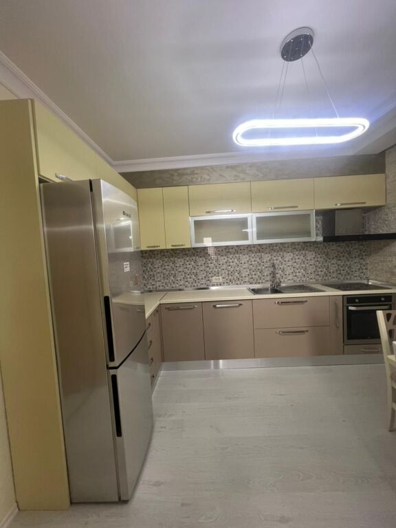 Appartamento 3+1+2 in vendita – Porcelan, vicino a UET, Tirana