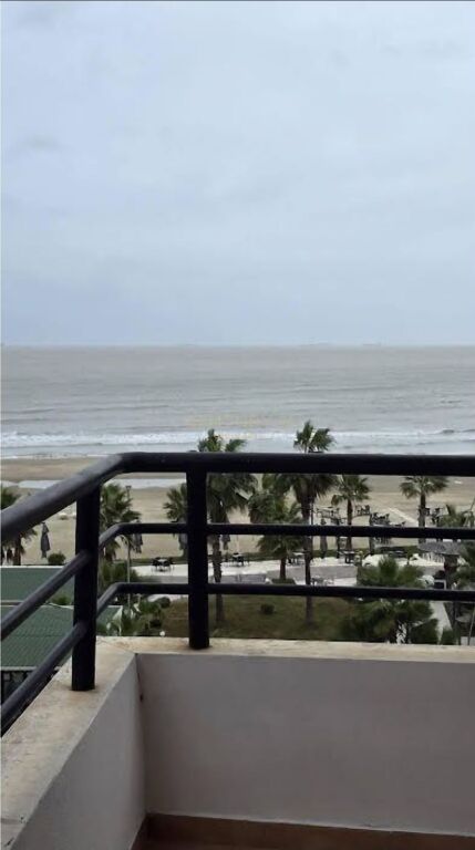 In vendita 2+1 a Qerret con vista mare 185.000 € Superficie totale 78m2