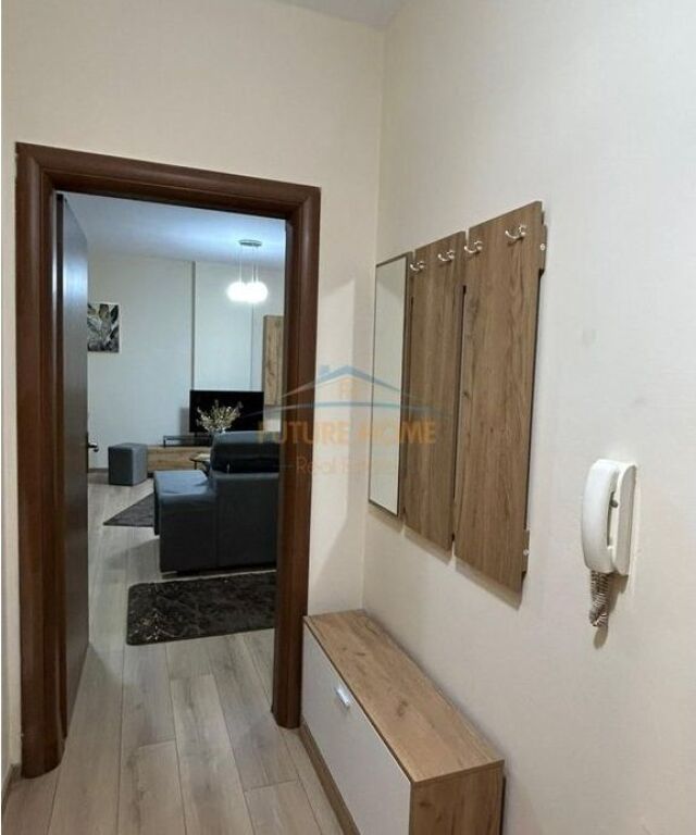 Qera, Apartament 1+1, Rruga e Kavajes,Tirane.