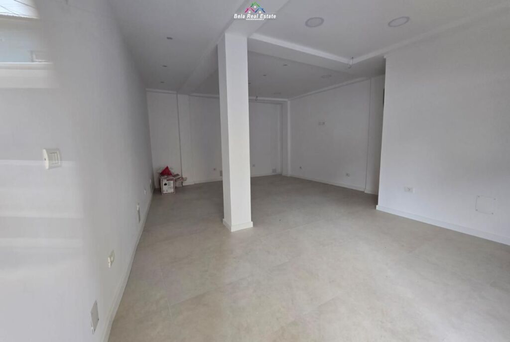 Negozio in Affitto in Via Durazzo (ID BD21855) Tirana