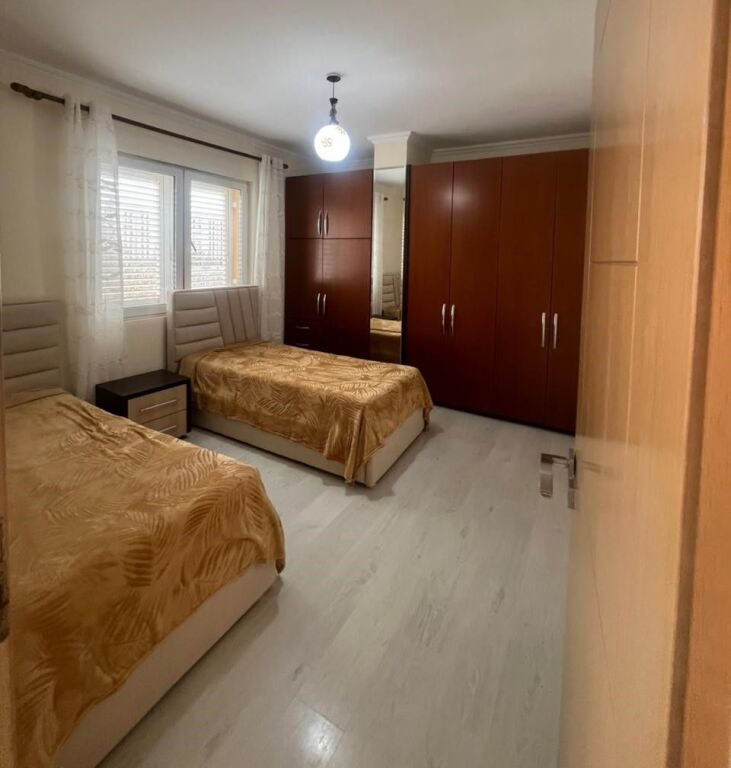🏡 Appartamento 3+1+2 in Vendita – Porcelan, vicino a UET, Tirana