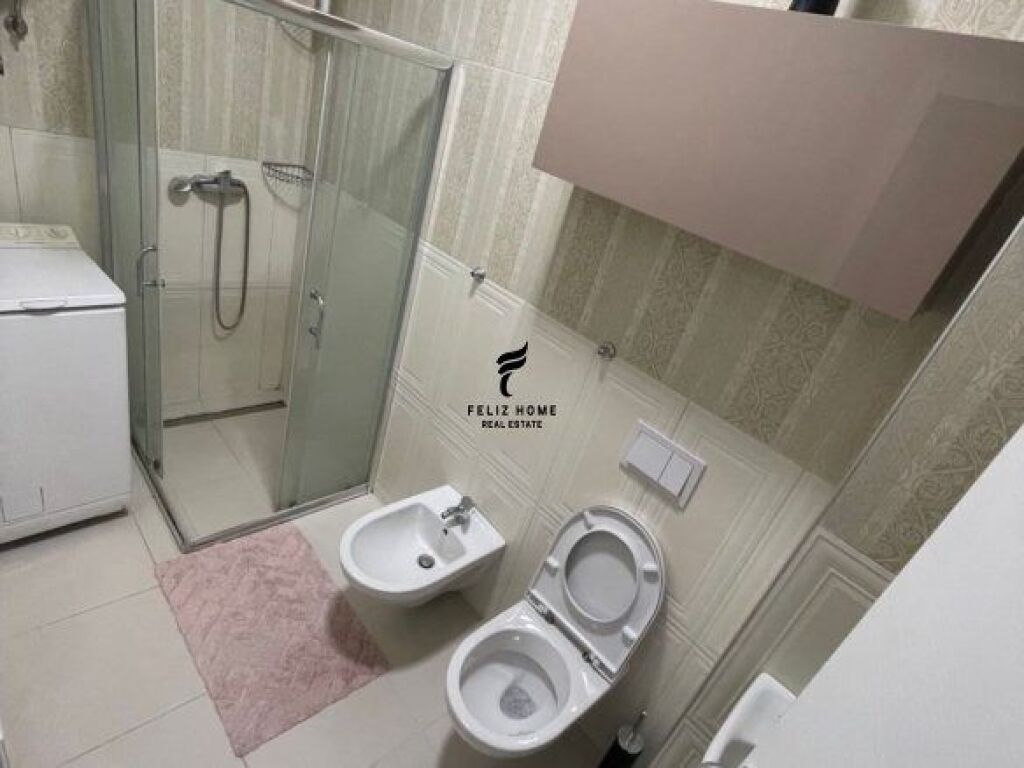 APARTAMENT ME QERA 1+1 STADIUMI DINAMO 60.000 LEKE FH-67082