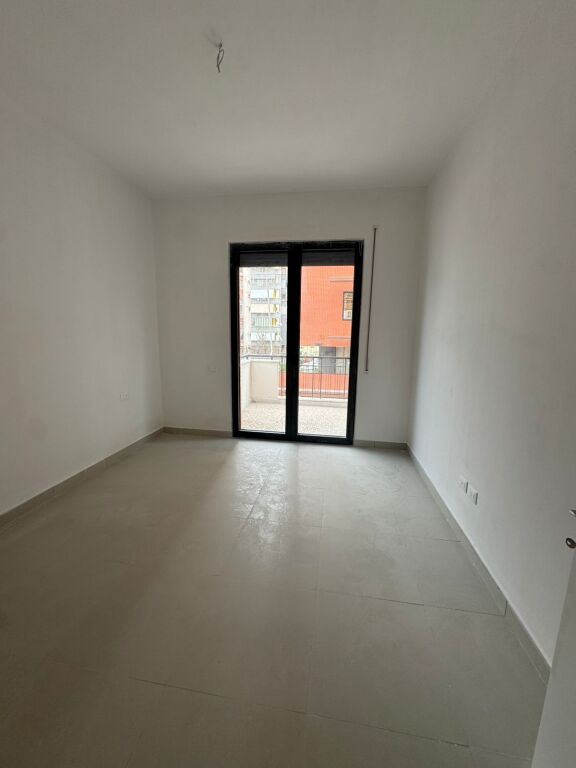 Apartament 2+1+2+depo me qera tek Kompleksi Delijorgji