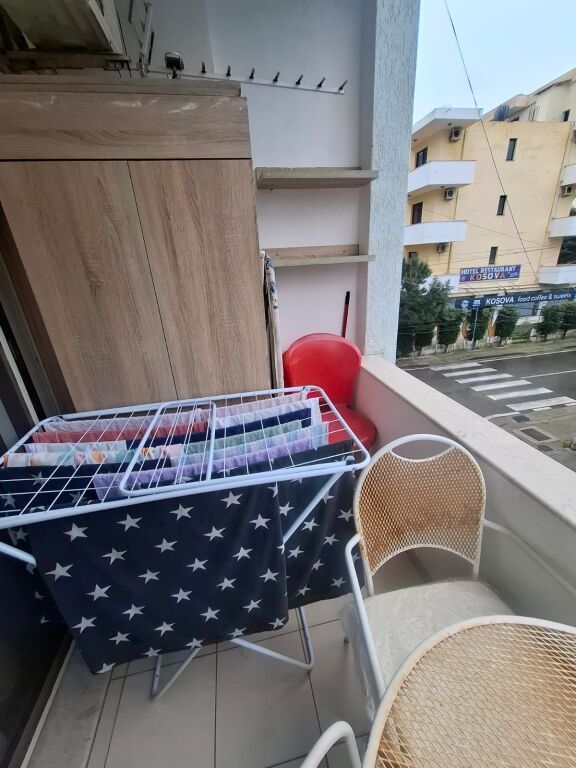 Affittasi Appartamento 1+1 Presso Shkembi i Kavajes