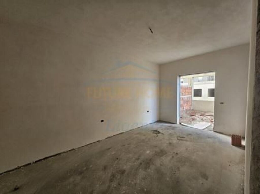For sale, Apartment 2+1+2, Univers City Complex, Tirana.