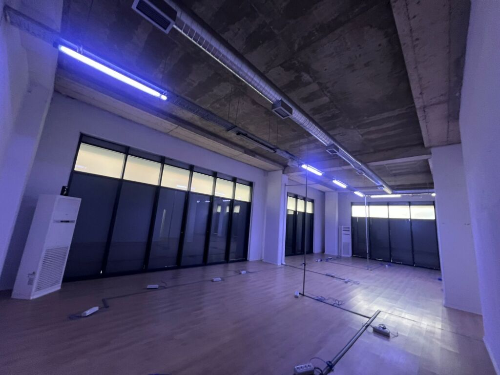 🏢 Locale Commerciale Premium in Affitto – Zogu i Zi (Piano 0)