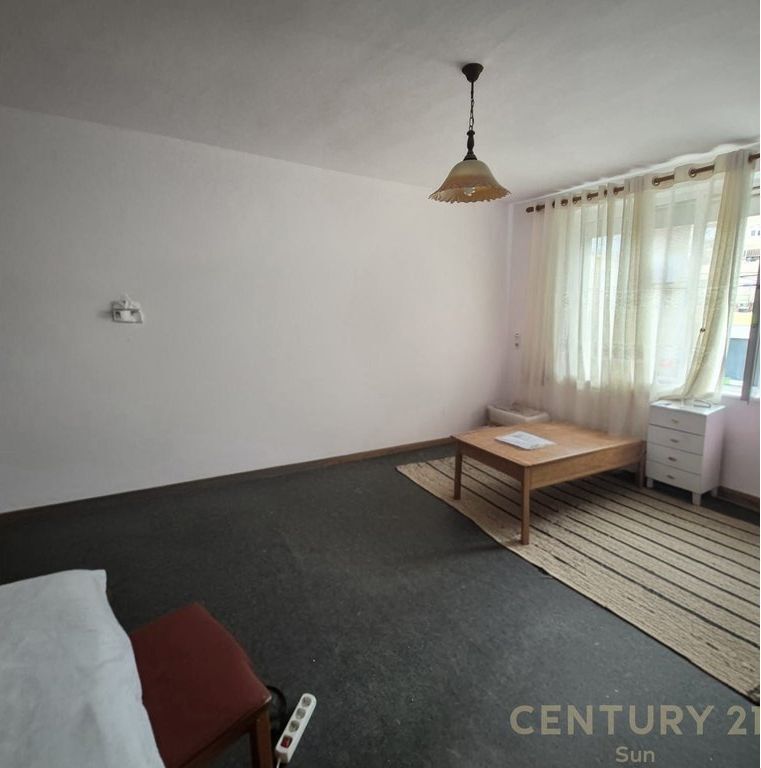 Appartamento 1+1 in vendita in Via Kavaja