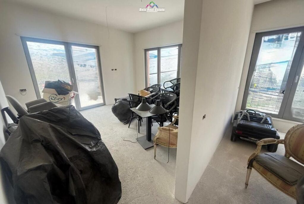 Office for rent 3+1 at Delijorgji Complex (ID BZ2904) Tirana