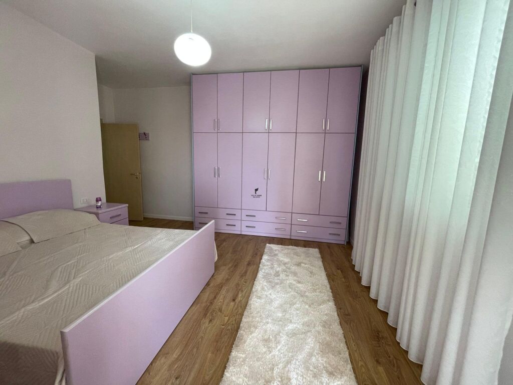 APARTAMENT ME QERA 2+1+2 RRUGA E ELBASANIT 80.000 LEKE FH-67278