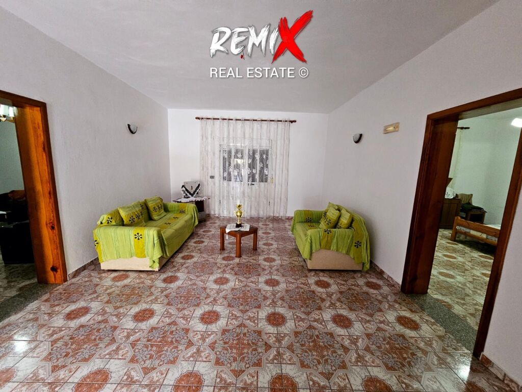 FOR RENT 2ND FLOOR OF A VILLA NEAR SKËNDERBEU CANTEEN, DURRËS