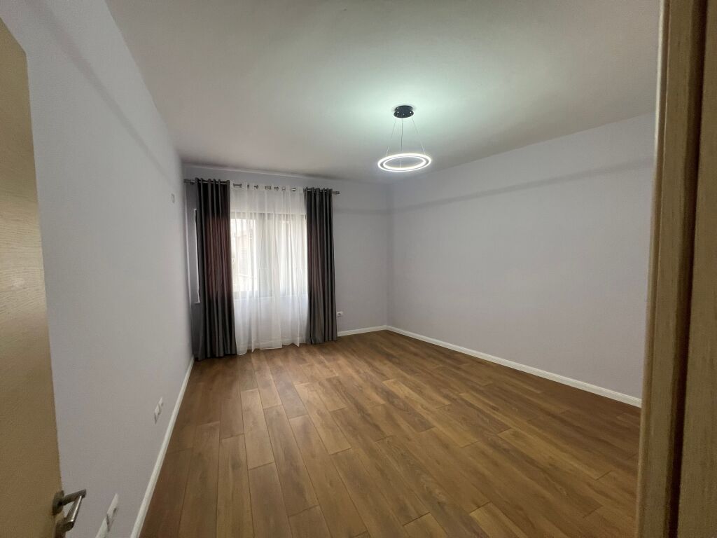 In vendita 1+1, Misto Mame, 1400€/m2, Via Principale